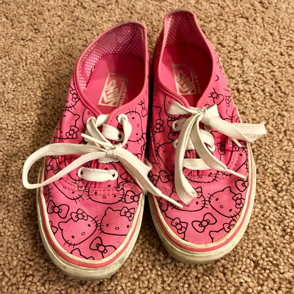 🐱 RARE Hello Kitty vans!!! 🐱